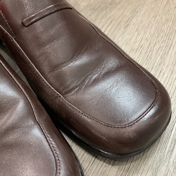 Dockers slip on leather dark brown shoes - Picture 3 of 8
